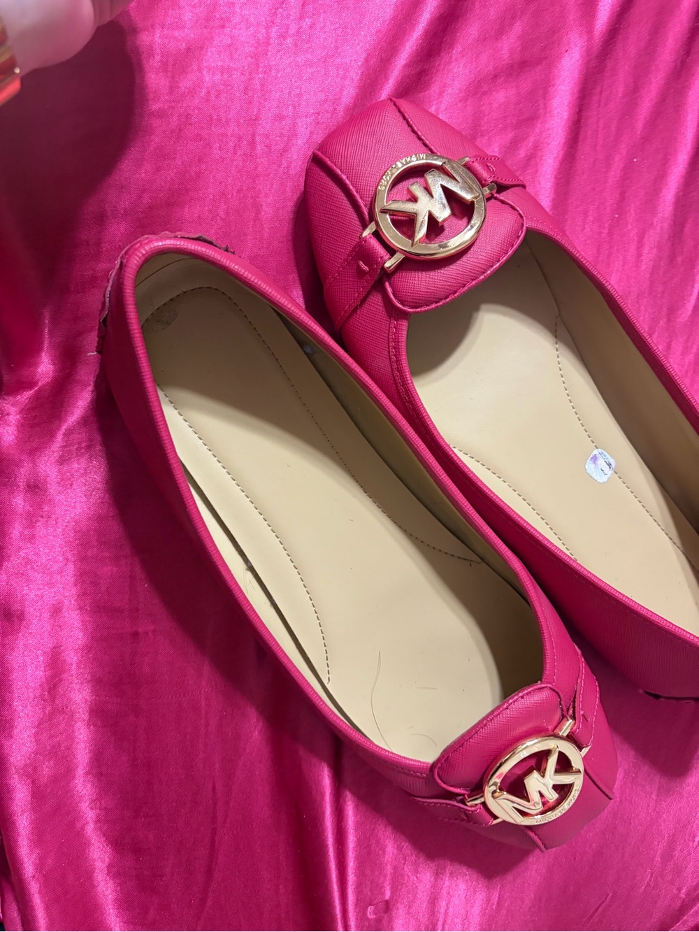 Michael Kors Hot Pink Logo Ballet Flats - Picture 2 of 7